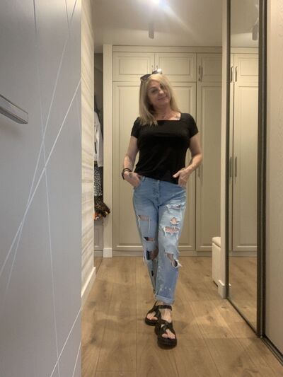  --,   , 53 ,     , c 