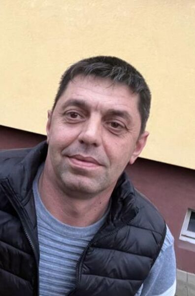  ,   Vasja, 44 ,   ,   