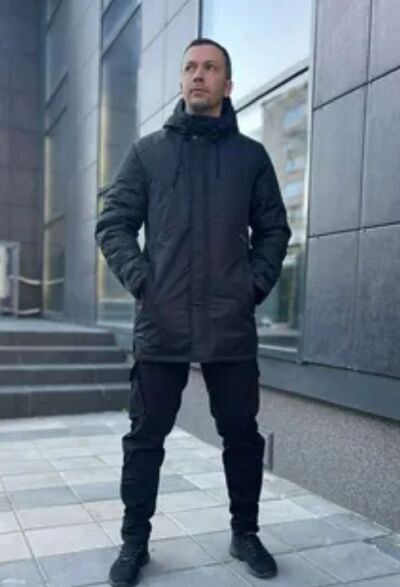  -,   , 37 ,   