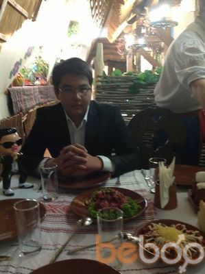  ,   Erzhan, 32 ,   