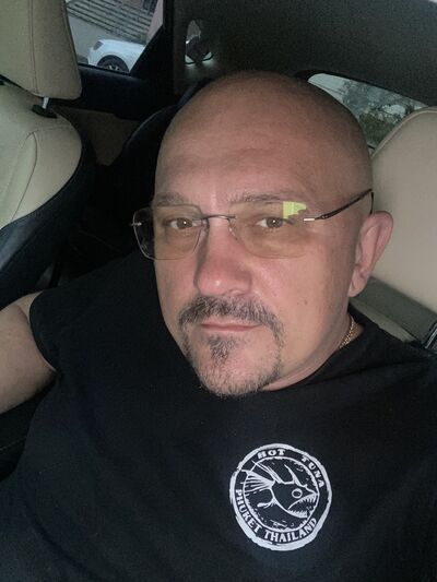  ,   Alex, 41 ,  
