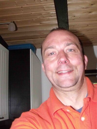  Ha,   David, 60 ,   ,   