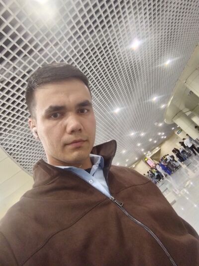  ,   Hayotbek, 26 ,   ,   , c , 