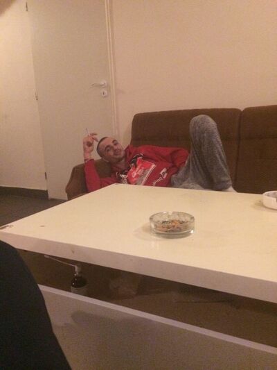 ,   Sasha, 35 ,  