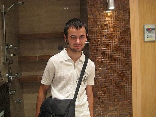  ,   Vadim, 35 ,   
