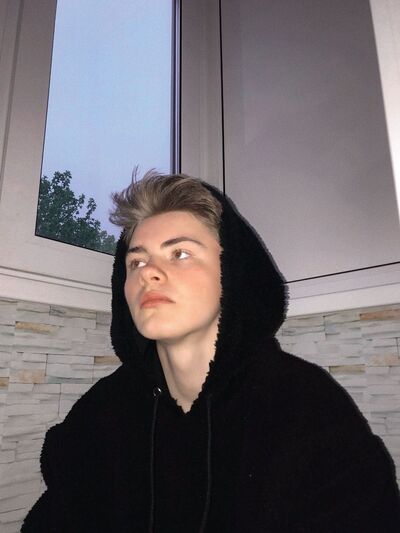  -,   , 21 ,   ,   