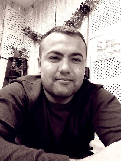  ,   Akbar, 28 ,   ,   , c 