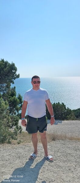  ,   Artyom, 37 ,   ,   