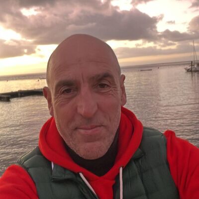  Sandweiler,   Andrew, 63 ,     , c 