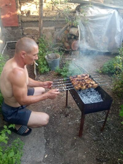  ,   Aleks, 42 ,   ,   