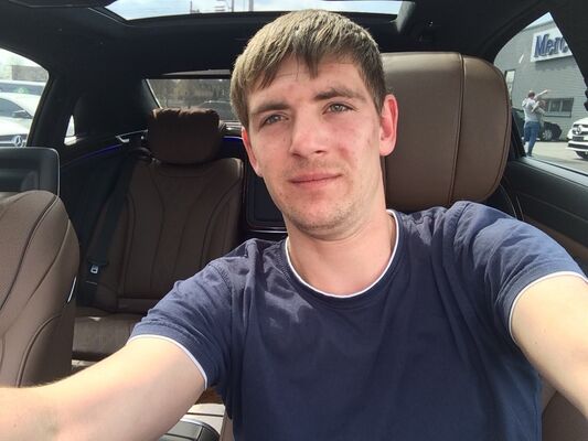  ,   Andrey, 32 ,   