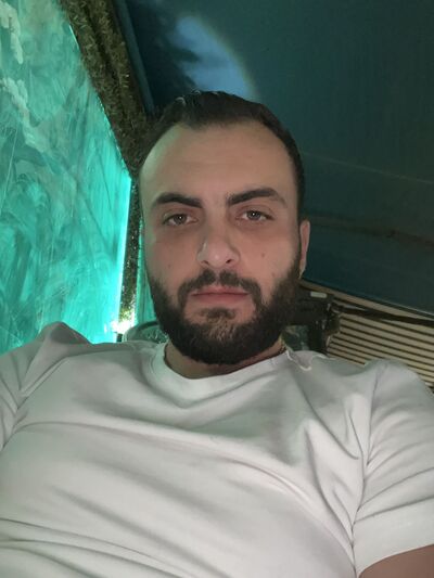  ,   Tony, 30 ,   ,   