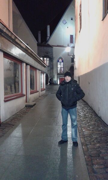  ,   Leonid, 58 ,  