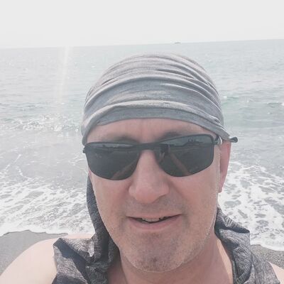  ,   Artem, 42 ,   ,   , c 