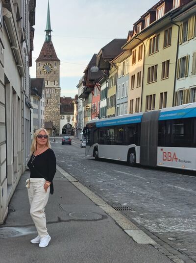  Dietikon,   Nina, 53 ,   ,   