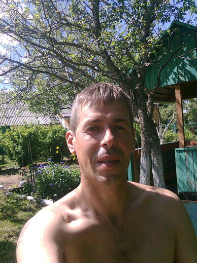  -,   Dmitrij, 52 ,   