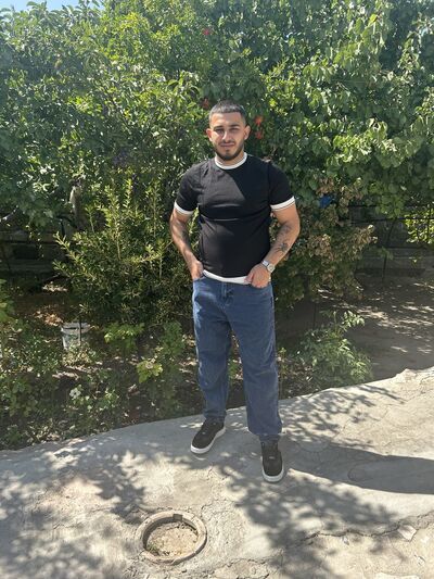  ,   Alex, 21 ,   ,   