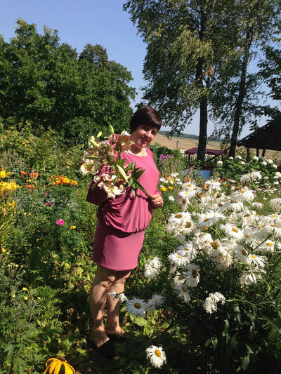  ,   Liliya, 58 ,   ,   , c 