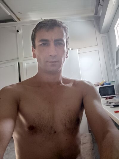  ,   Roma, 44 ,   ,   