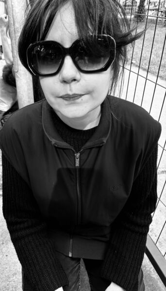  ,   Marta, 28 ,   ,   