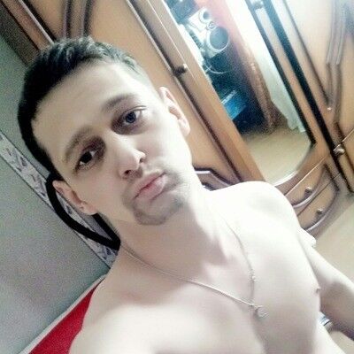  ,   Farrux, 34 ,   