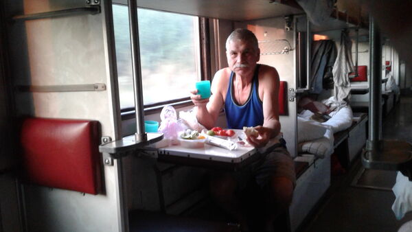  ,   Wlad, 63 ,   c 