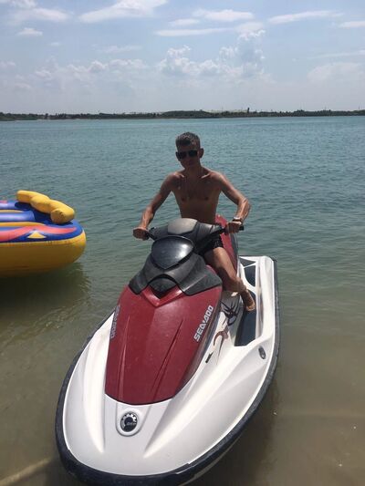  --,   , 33 ,     , c 