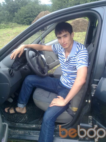 ,   Oleg, 40 ,   