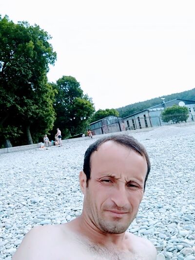  --,   Azik, 40 ,   ,   