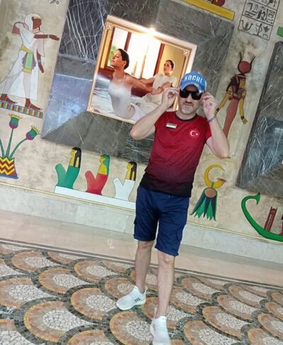  ,   Alex, 43 ,   ,   , c , 