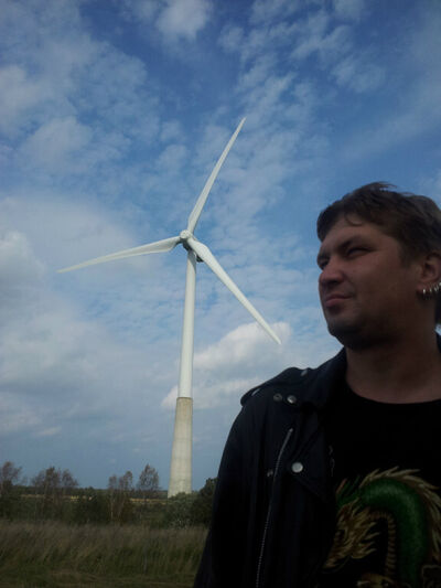 ,   Maksim, 47 ,   ,   , c 