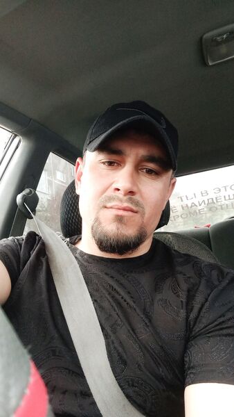  ,   Parviz, 31 ,   ,   