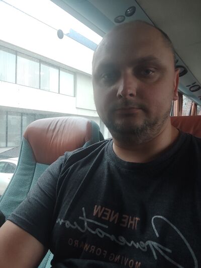  ,   Pavel, 38 ,   ,   