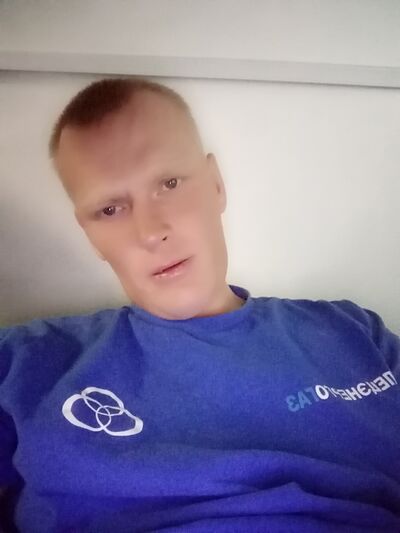  ,   Vladimir, 44 ,   ,   , c , 