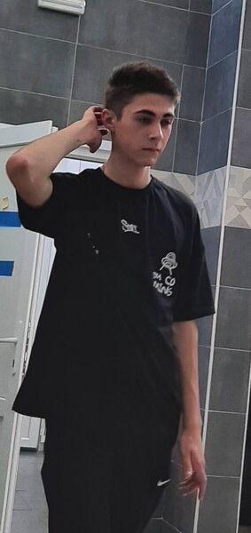  ,   Andriy, 22 ,   ,   