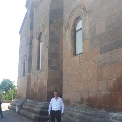 ,   Andranik, 38 ,     , c 