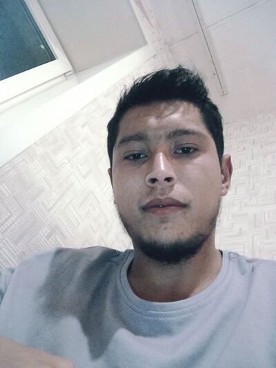  ,   Diyor, 24 ,   ,   