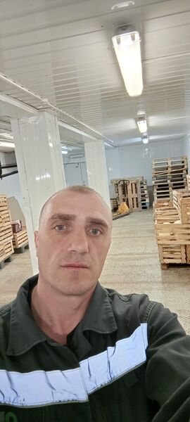  ,   Denis, 40 ,   ,   