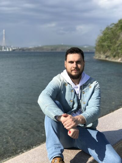  ,   Mikhail, 27 ,   ,   