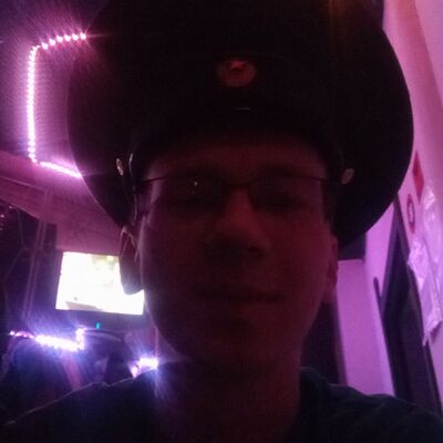  ,   Vladislav, 23 ,   c 