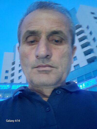  ,   Vardges, 58 ,  