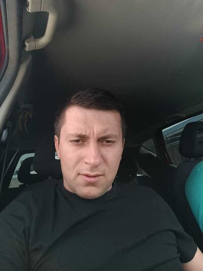 ,   Shamil, 37 ,   ,   