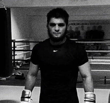  ,   Ahmed, 25 ,   ,   