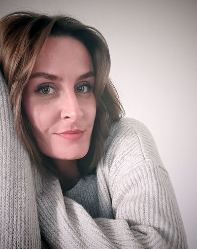  ,   Lina, 37 ,     