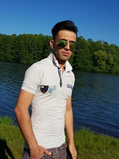  ,   Nour, 29 ,   