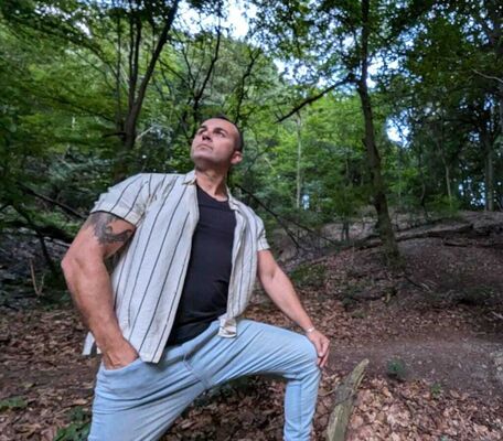  Azor,   Vadim, 38 ,     , c 