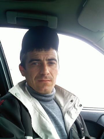  ,   Andrei, 47 ,   ,   , c 