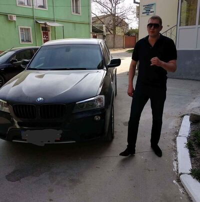  ,   Dima, 48 ,   ,   