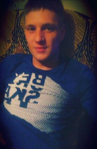  ,   Mihal, 28 ,   ,   