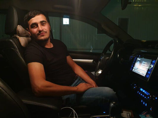  ,   Ruslan, 35 ,   ,   , c 